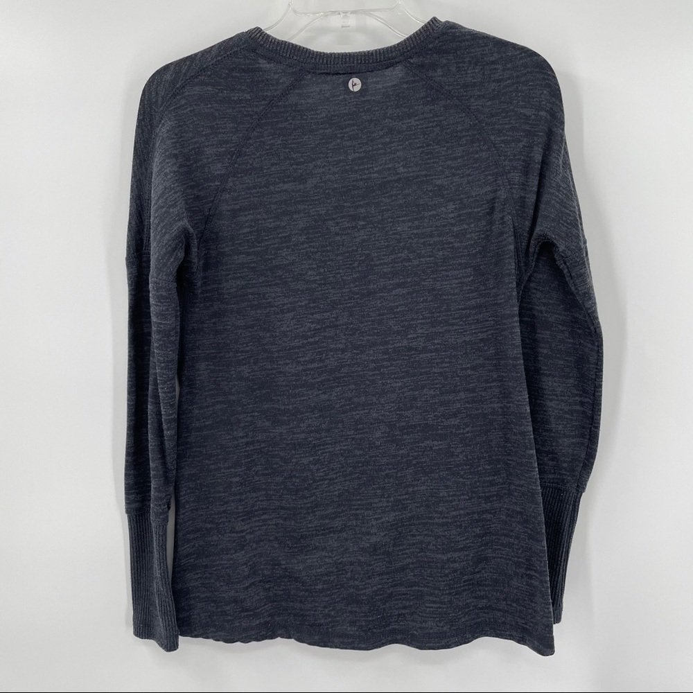 Active Long Sleeve Shirt - Picture 6 of 8